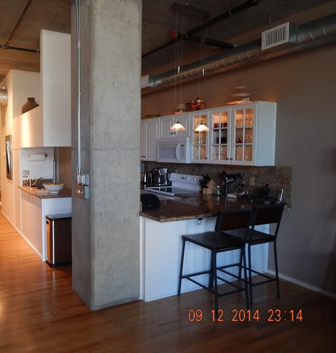Building Photo - 290 W 12th Ave