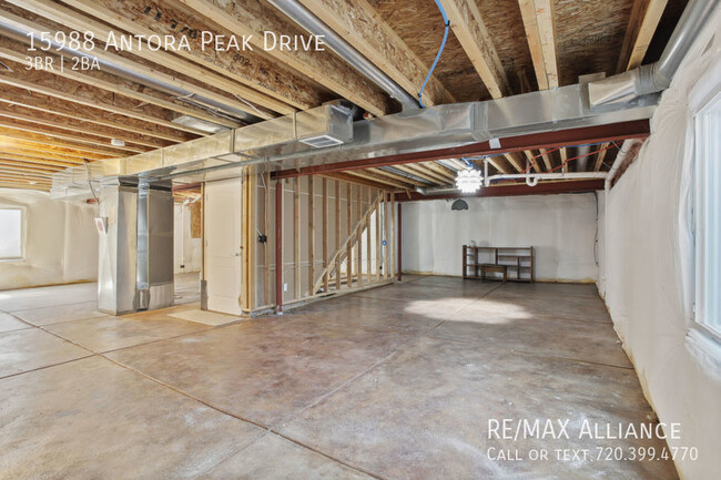 Building Photo - 15988 Antora Peak Dr