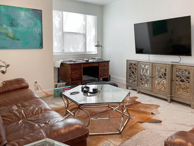Building Photo - 406 Wimberly St