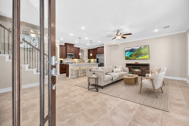 Building Photo - 403 Marina View Dr
