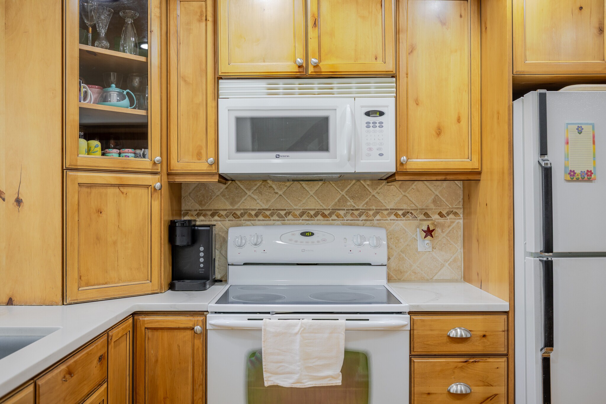 Building Photo - 3124 S Falling Brook Ln