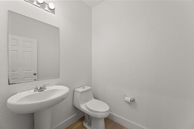 Building Photo - 322 Bonnet Blvd