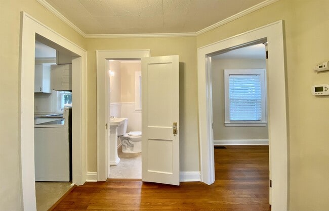 Building Photo - 3905 Pendergrass St