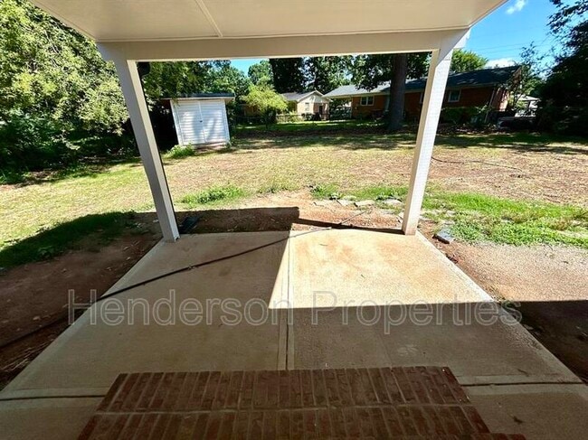 Building Photo - 5405 Myrica Ln