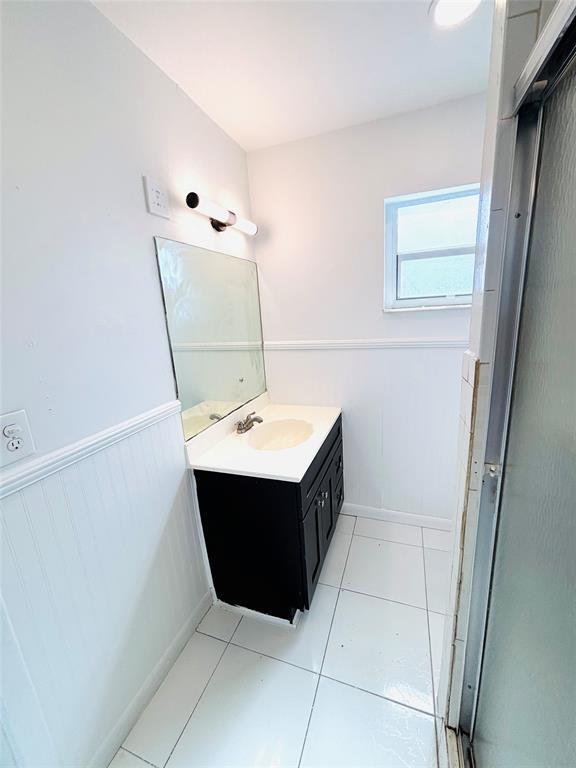 Building Photo - 2671 NW 65th Ave