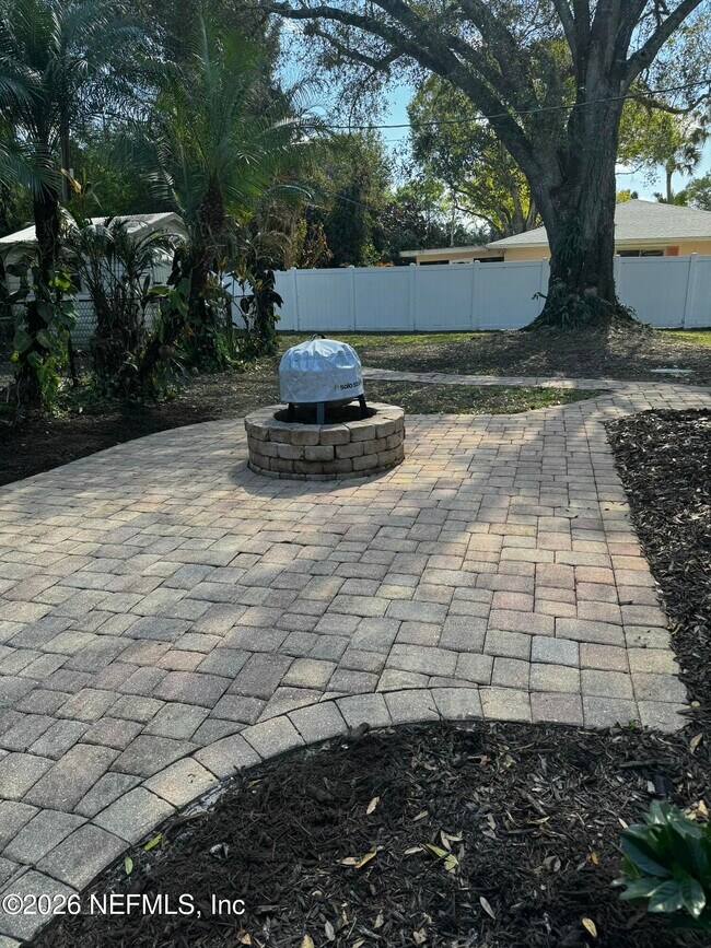 Building Photo - 1926 71st Ave