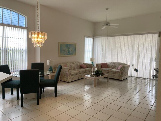 Building Photo - 7739 Whitebridge Glen