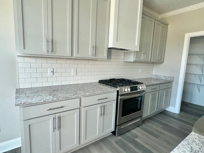 Building Photo - 1486 Summergate Dr