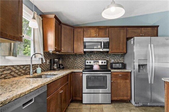 Building Photo - 66 Tupelo Trail