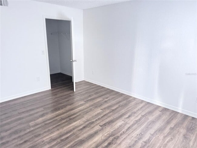 Building Photo - 4105 Tropical Isle Blvd