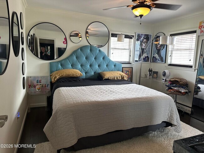 Building Photo - 346 South St