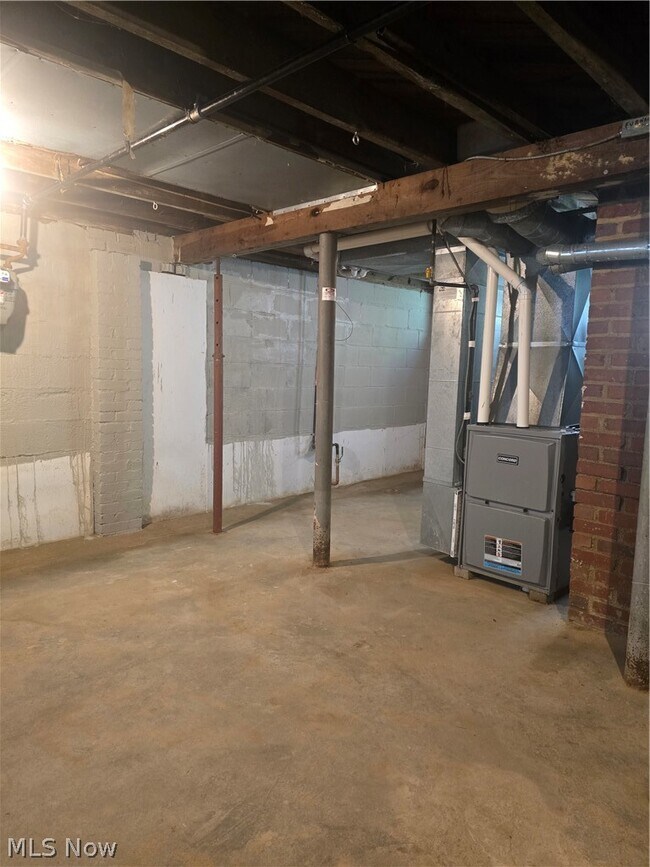 Building Photo - 1164 Orlando Ave