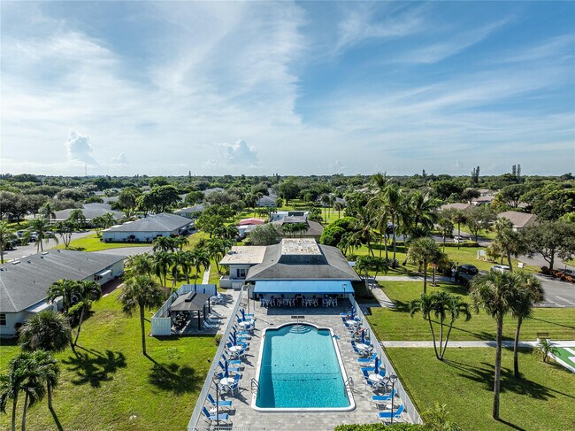 Building Photo - 1130 Cir Terrace W