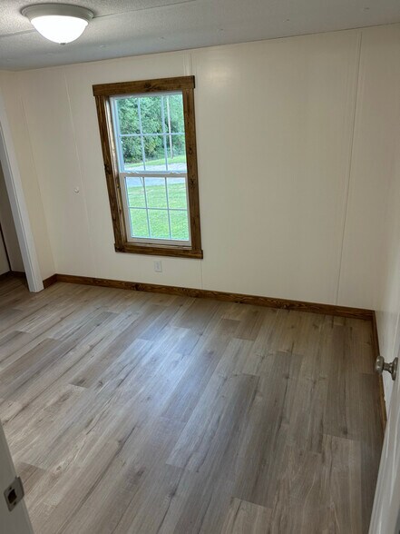 Building Photo - 5281 Old Richmond Rd