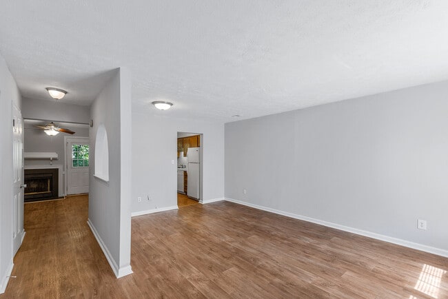 Building Photo - 55 Treasure Key