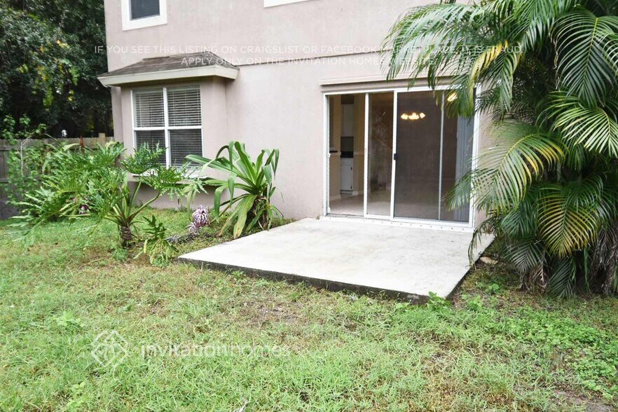 Building Photo - 2407 Sagemont Dr