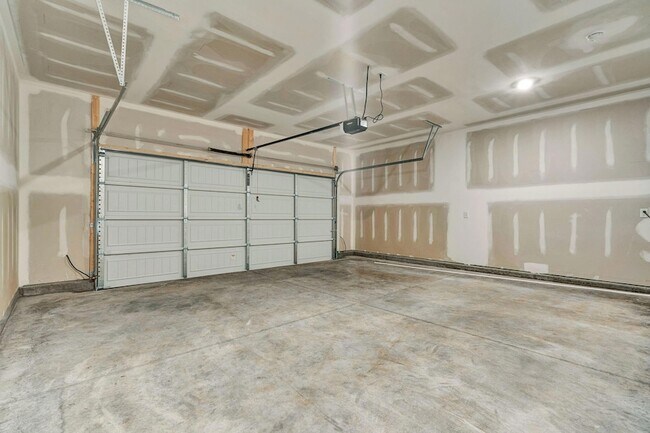 Building Photo - 8501 Mulberry Wy