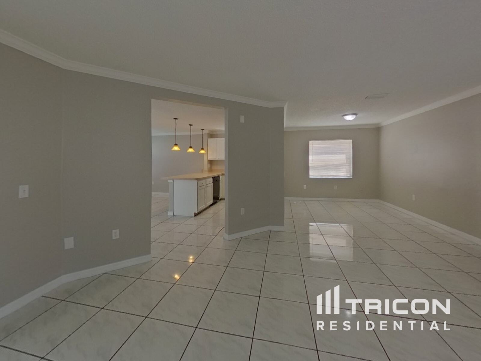 Building Photo - 4423 Hamlet Ct