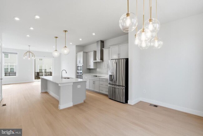 Building Photo - 2389 Liberty Lp