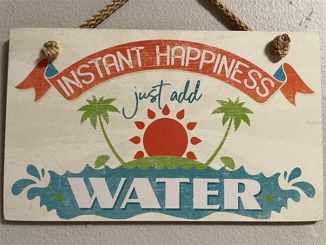 Building Photo - 828 S Tuttle Ave