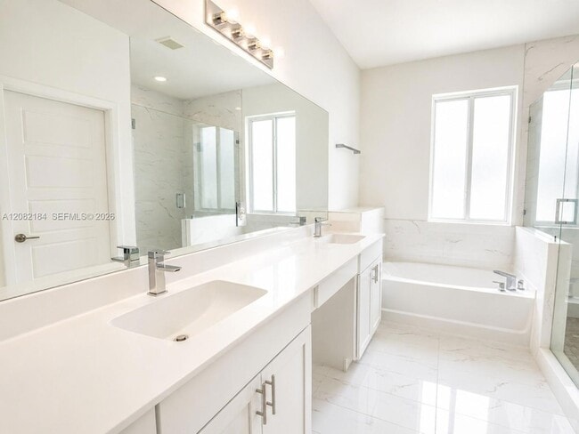 Building Photo - 17514 SW 149th Pl