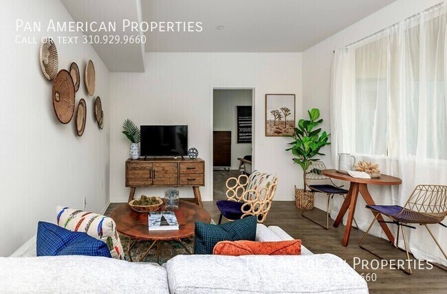 Building Photo - 840 S Magnolia Ave