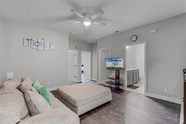 Building Photo - 17453 Chateau Pine Way