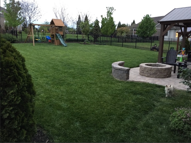 Building Photo - 2109 English Garden Way