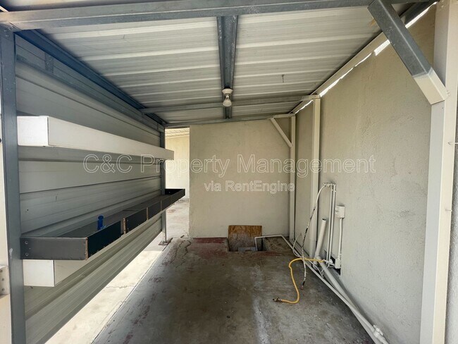 Building Photo - 1410 Cottonwood Ave