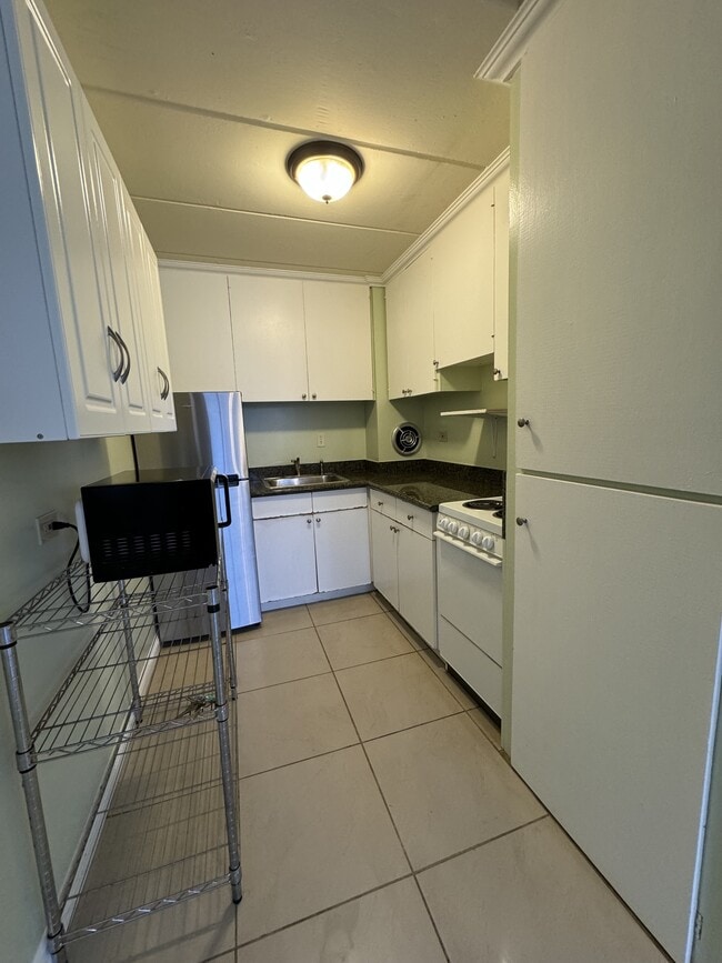 Building Photo - 1936 Wilder Ave