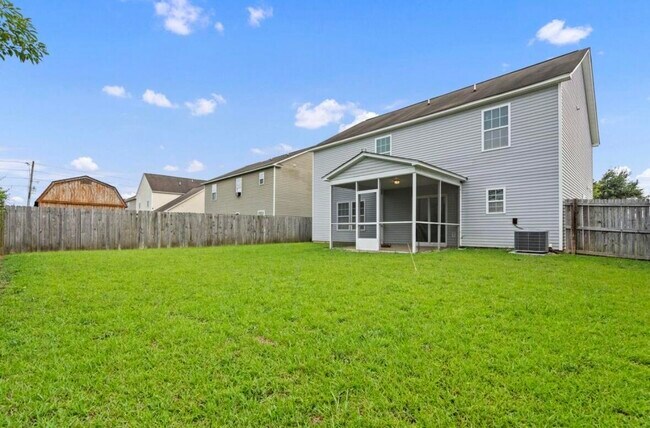 Building Photo - 1825 Polaris Dr