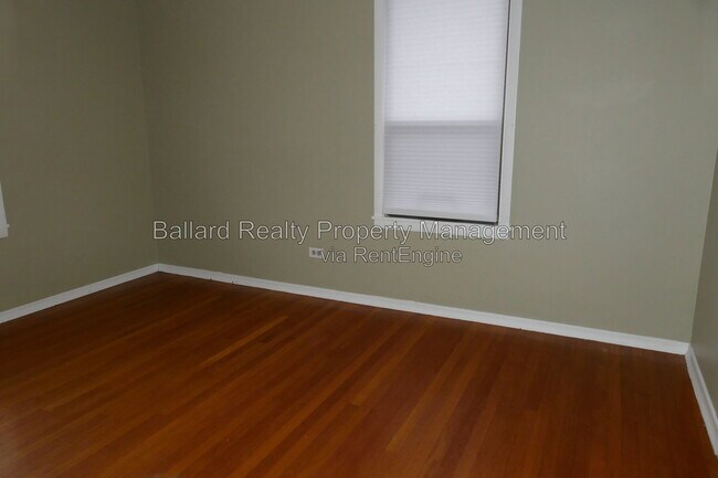 Building Photo - 509 N 70th St