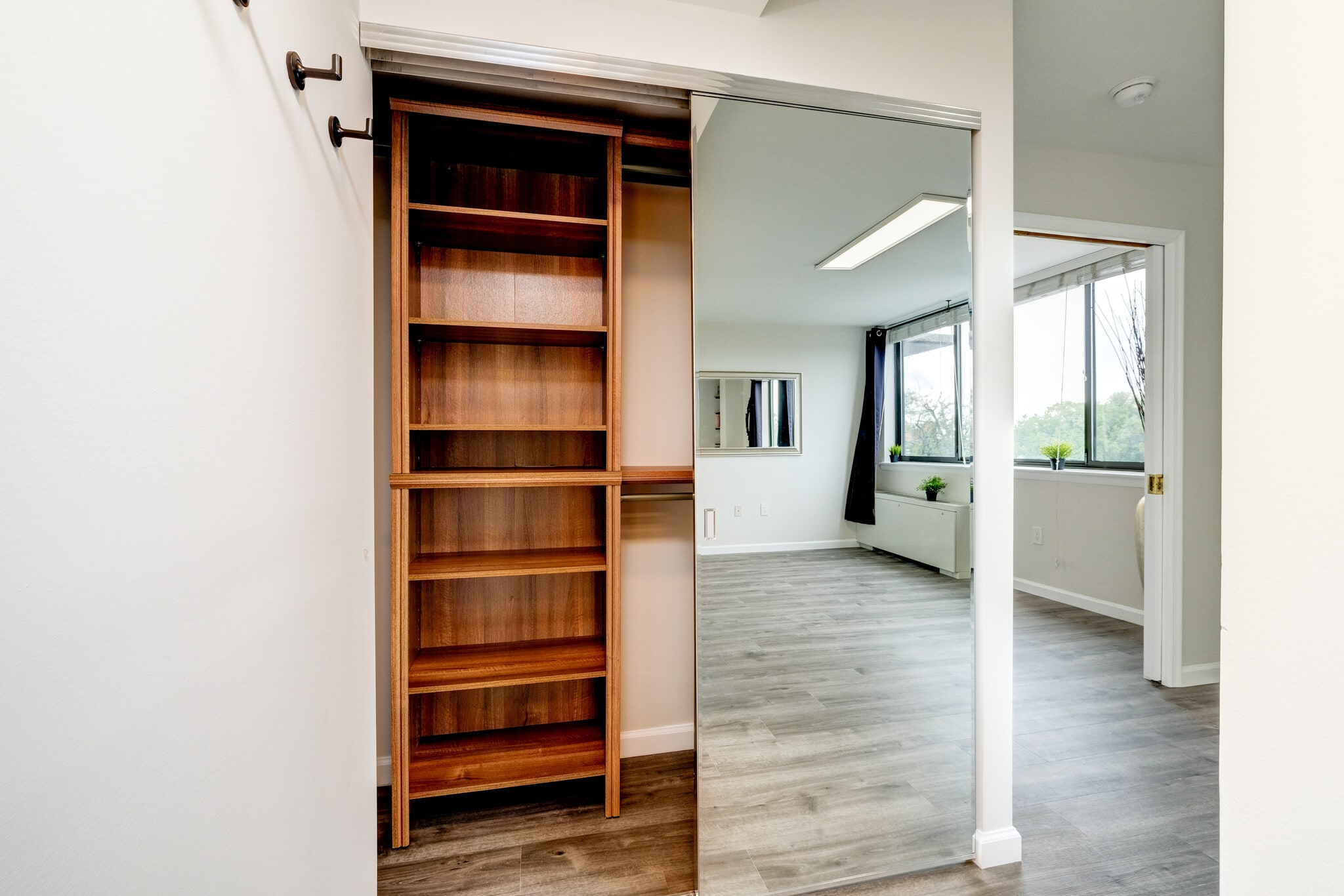 Custom closet number 2 - 4401 Lee Hwy