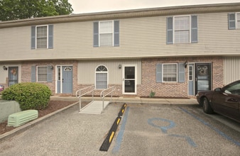 Building Photo - 797 E Sherwood Hills Dr
