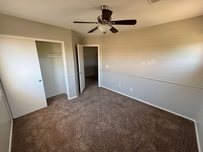Building Photo - 4 Bedroom - 2.5 Bath - 2310 Sq Ft