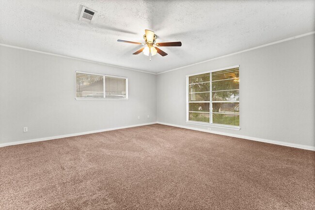 Building Photo - 12730 Lake Conroe Hills Dr
