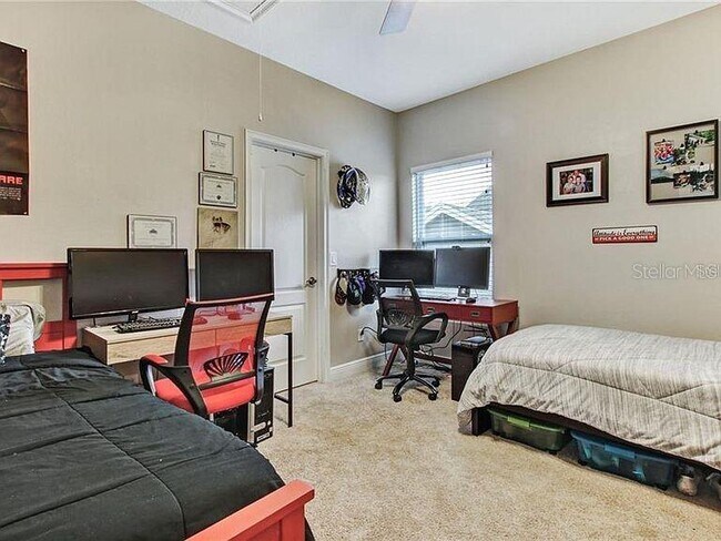 Building Photo - 7332 Colbury Ave