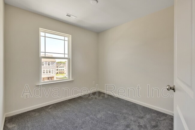 Building Photo - 819 Magnolia Ridge Dr