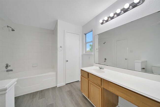 Building Photo - 18202 Coreland Ln