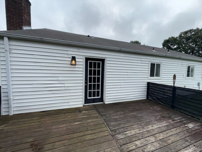 Building Photo - 510 Thyme Ct