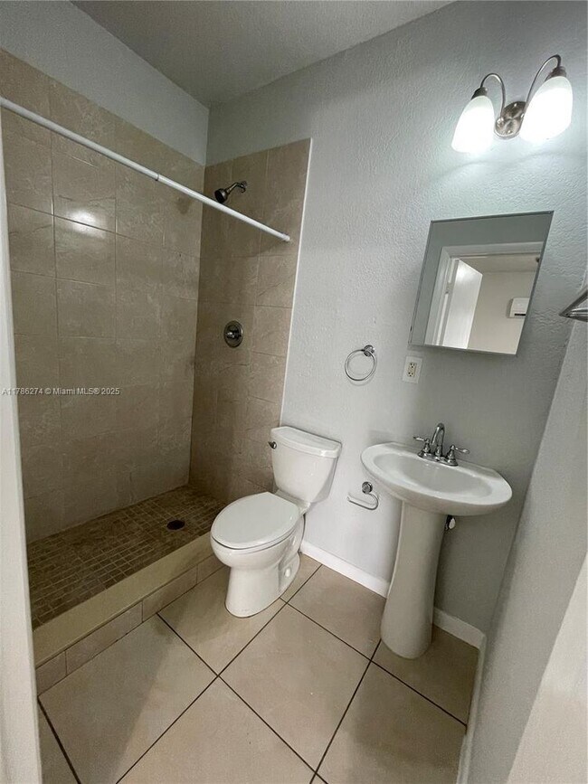 Building Photo - 12834 SW 210th Terrace