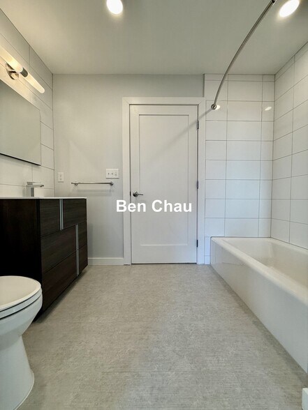 Building Photo - 14 Ward St