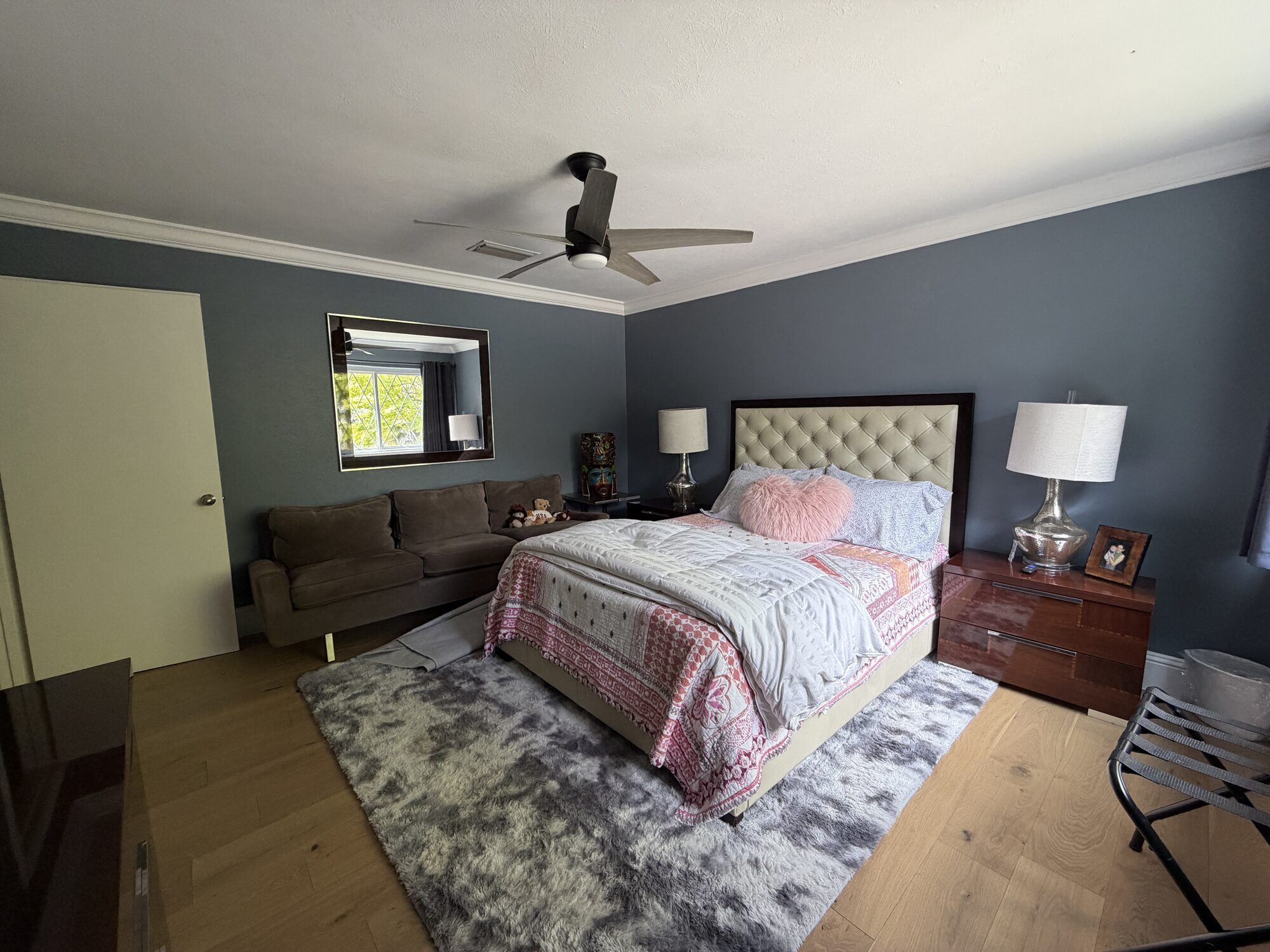 Large room - 9120 Whitehurst Dr