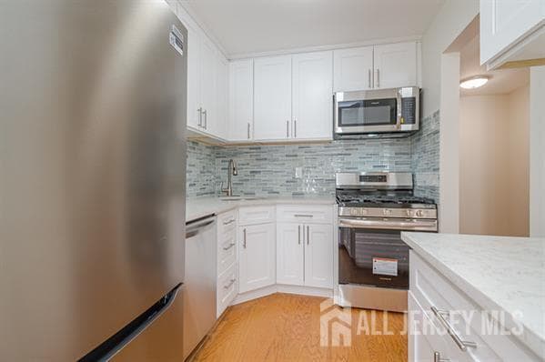 Building Photo - 92 Reynolds Ct