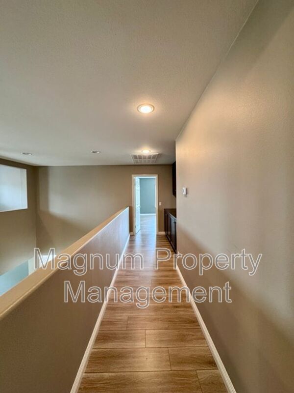 Building Photo - 35889 Wolverine Ln