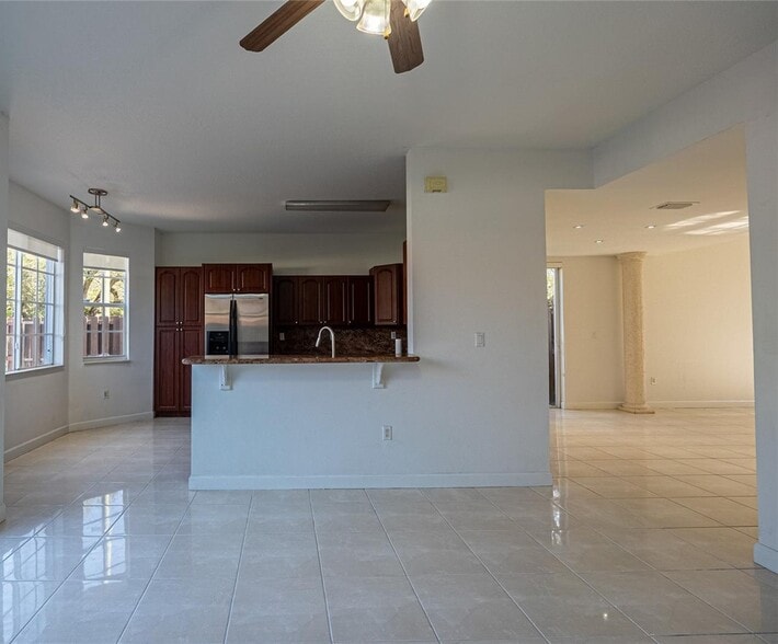 Building Photo - 11851 SW 80th Ter