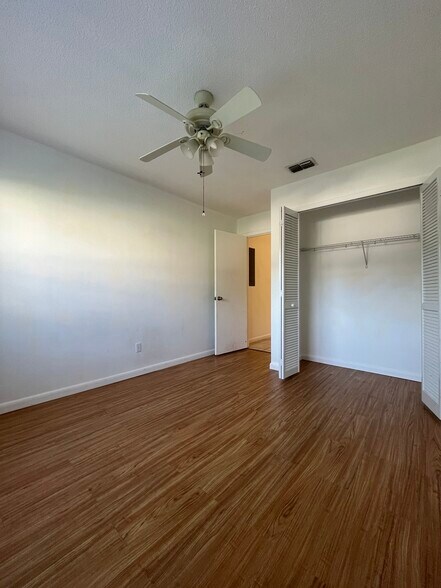 Building Photo - 3323 Vishaal Dr