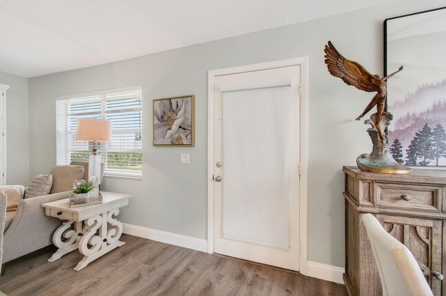 Building Photo - 292 Piedmont G