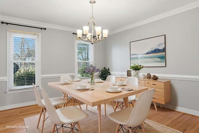 Building Photo - LOVELY 4 BEDROOM HOME IN MONACAN HILLS