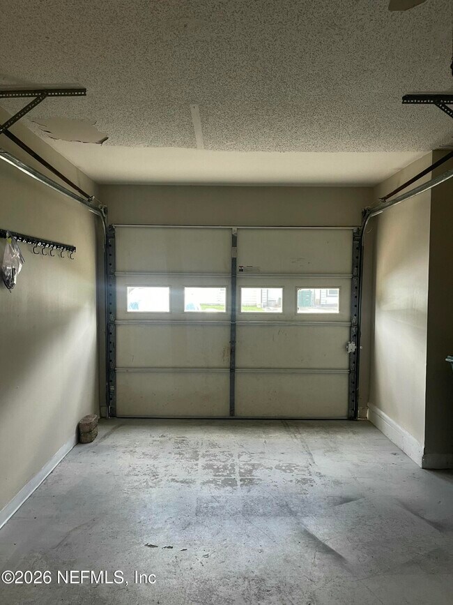 Building Photo - 11432 Skipjack Way S